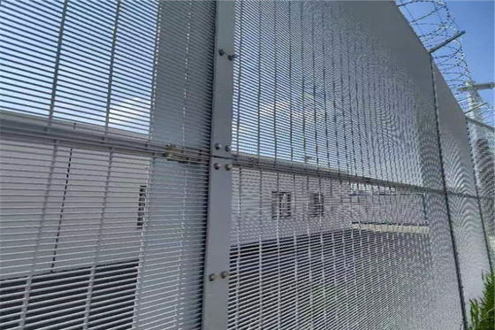 Powder Coated 358 High Security Fence 1.8m Prison Mesh Anti Climb